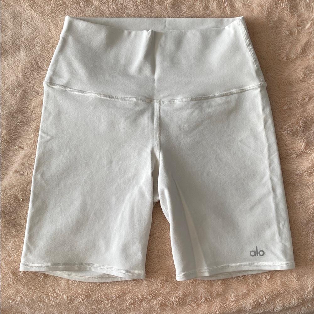 Alo biker shorts